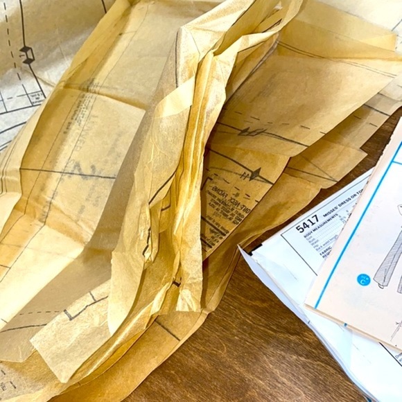 Vintage 1977 McCalls dress/top sewing pattern - Picture 7 of 7